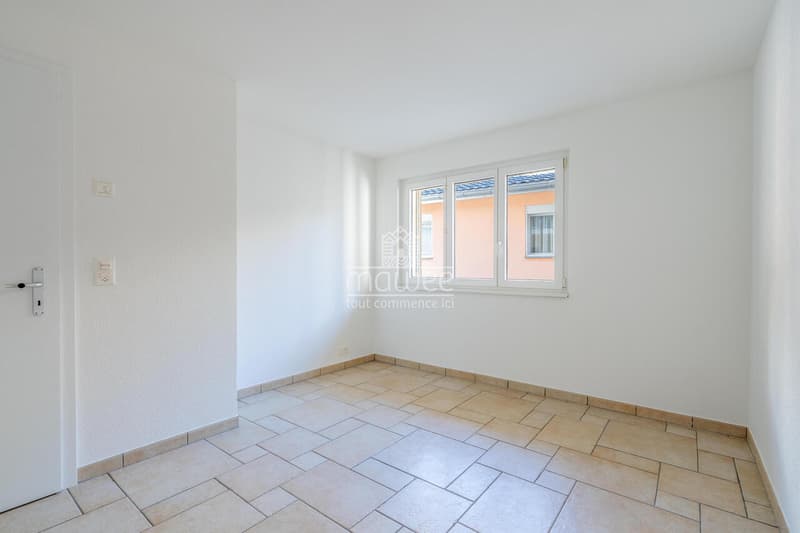 Appartement rénové en 2026 avec grande terrasse dans un petit immeuble (8)