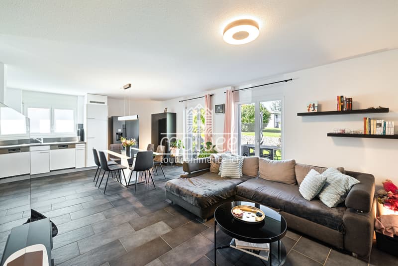 Villa individuelle avec 4 chambres et généreux sous-sol ! (4)