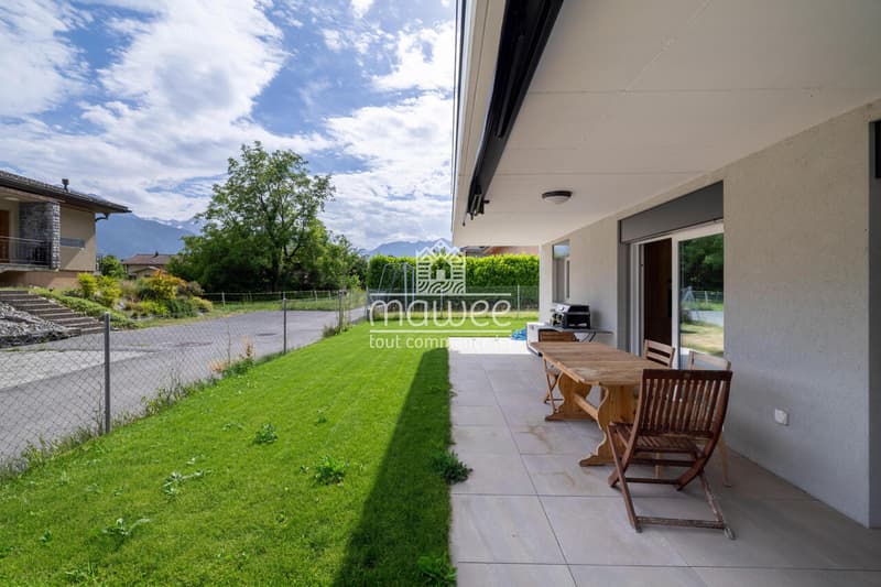 Charmant 3,5 pièces avec terrasse, jardin et deux places de parc (12)