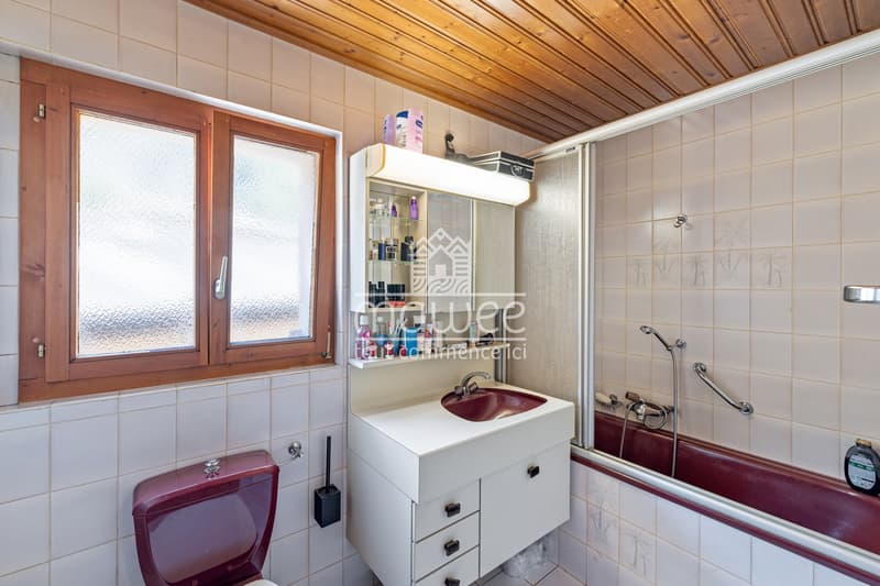 Rare sur le marché - Villa avec studio et fort potentiel ! (9)
