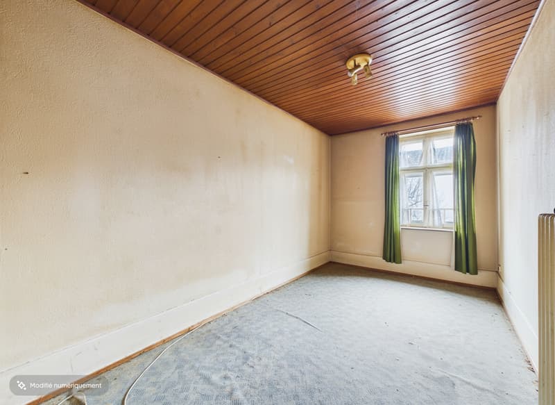 Maison individuelle à rénover proche de toutes les commodités (7)