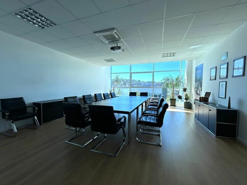 Divisible Space for use as Offices, workshop, and Warehouse (3)