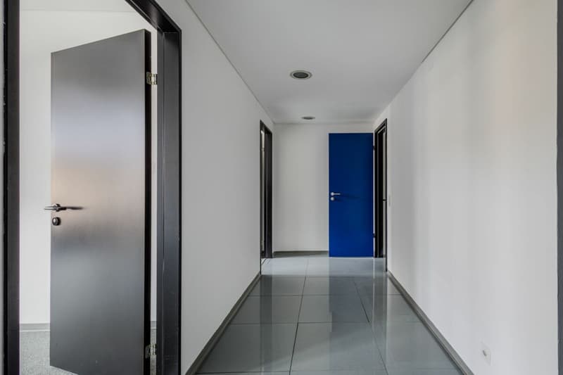 Ufficio in centro a Chiasso vis-a-vis la stazione FFS (5)