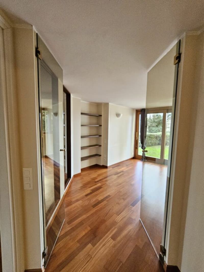 4.5 locali con vista lago e giardino (7)