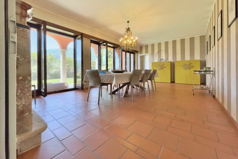 Stupenda casa unifamiliare con vista stupenda (5)