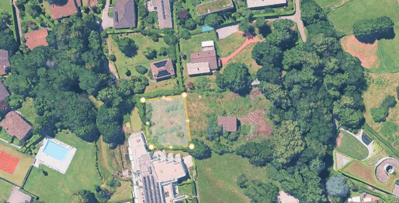Terreno edificabile con progetto approvato (1)