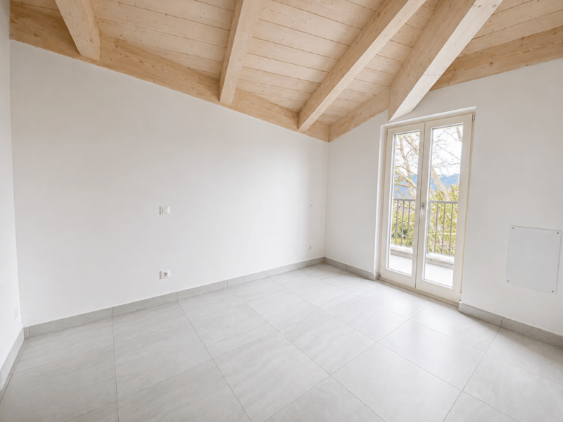 Moderno 2.5 locali con soppalco (5)