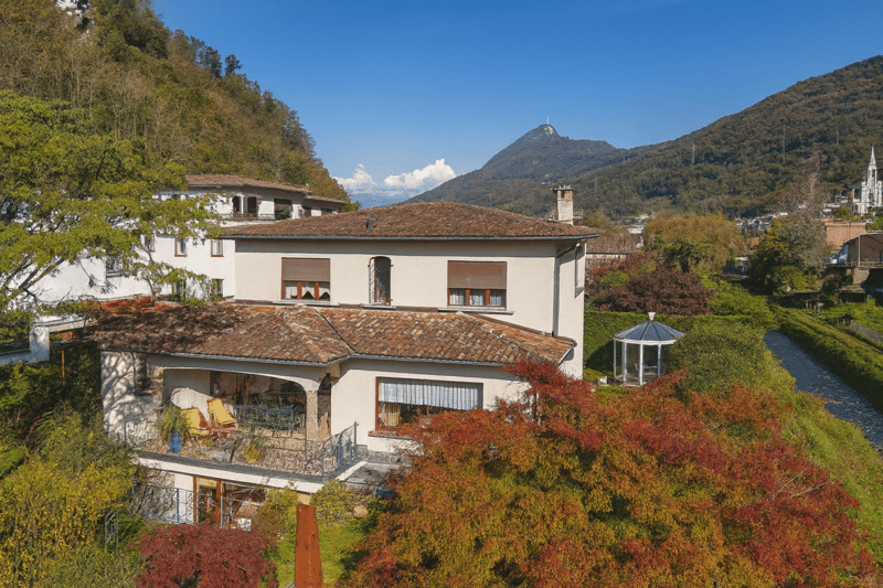 Bellissima casa unifamiliare a due passi dal lago (1)