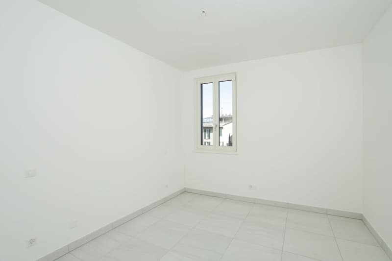 Elegante 3.5 locali in Collina D'Oro (4)