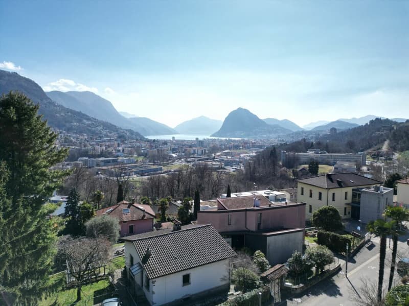 Elegante Villa in Stile Mediterraneo con Vista Mozzafiato sul Golfo di Lugano (1)