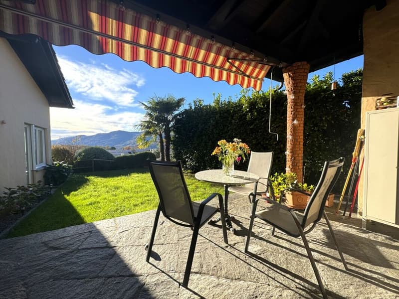 Bella casa unifamiliare con piscina (1)