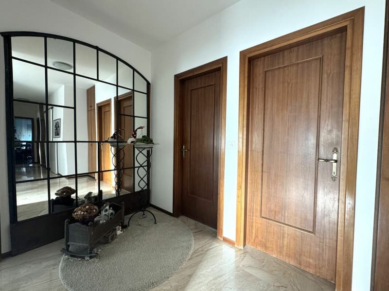 Bella casa unifamiliare con piscina (3)
