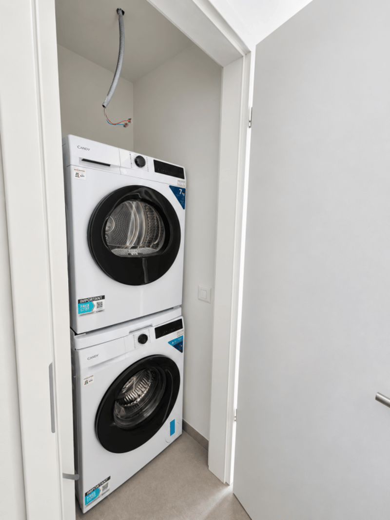4.5 locali ristrutturati in zona residenziale (9)