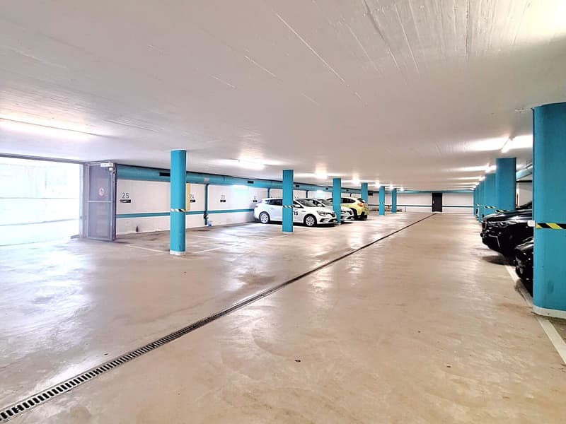 Autoeinstellhalle