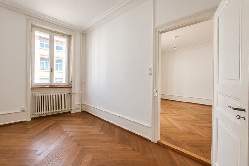 City-Altbauwohnung an begehrter Lage (3)