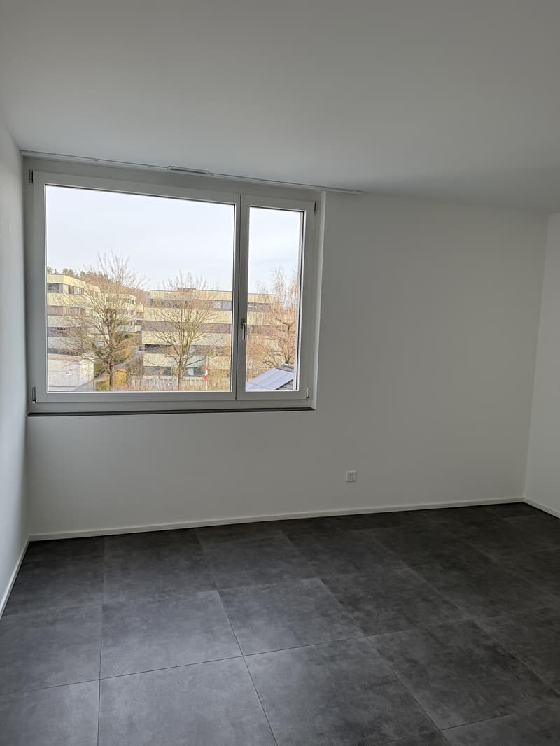 3.5 Zimmerwohnung in Hinwil zu vermieten! (7)