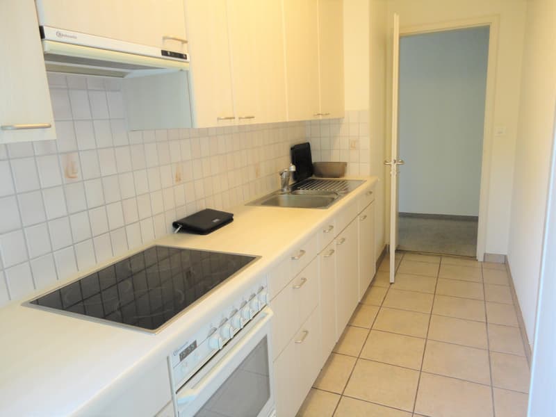 3.0 Zimmerwohnung in Zürich, befristet bis 31. März 2028 (2)