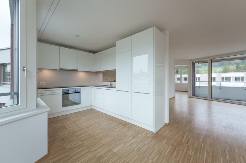 Moderne + altersgerechte 3.5 Zimmerwohnung in Zürich-Manegg (5)