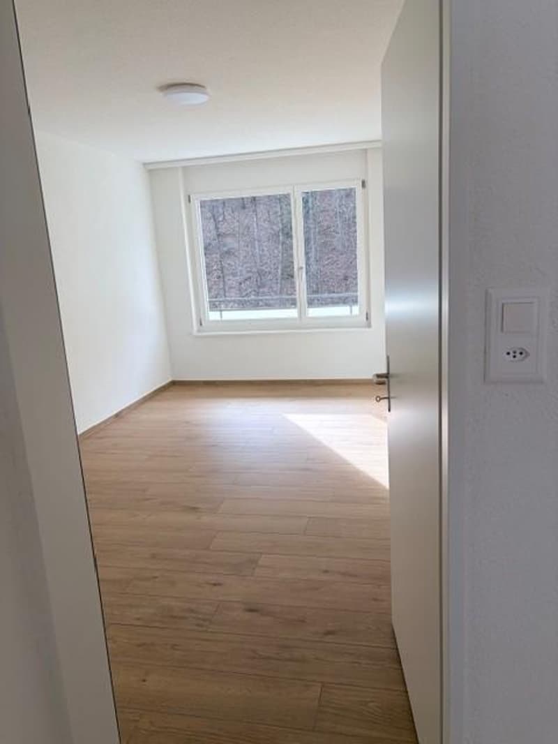 Gemütliche 3.5-Zimmerwohnung Hochparterre mit Balkon (7)