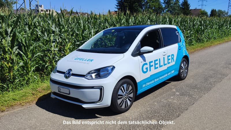 Aussenparkplatz in Dietlikon Zentrum (1)