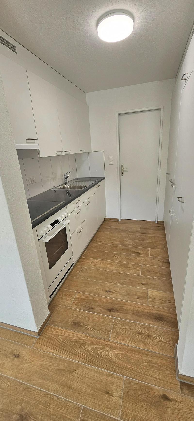 helle, freundliche 3.5 Zimmerwohnung (2)