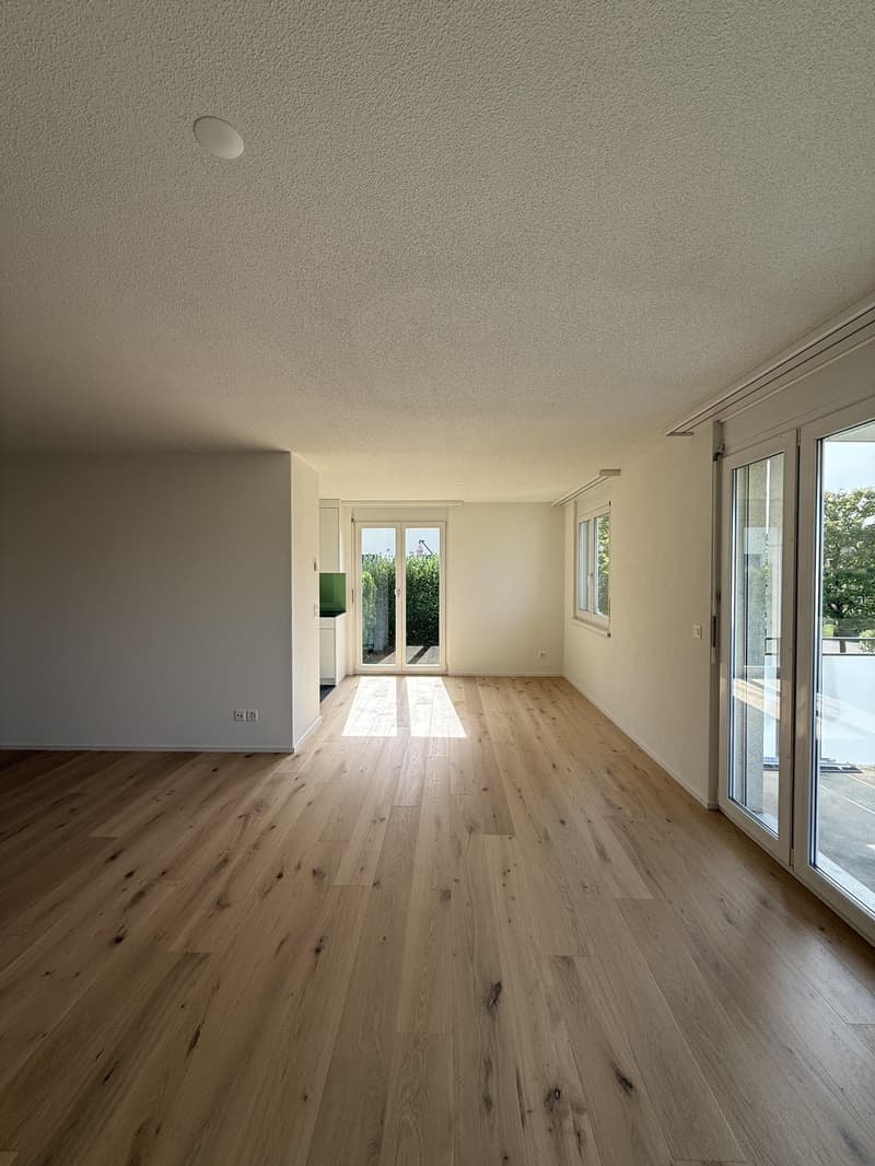 4.5 Zimmerwohnung in Winkel (3)
