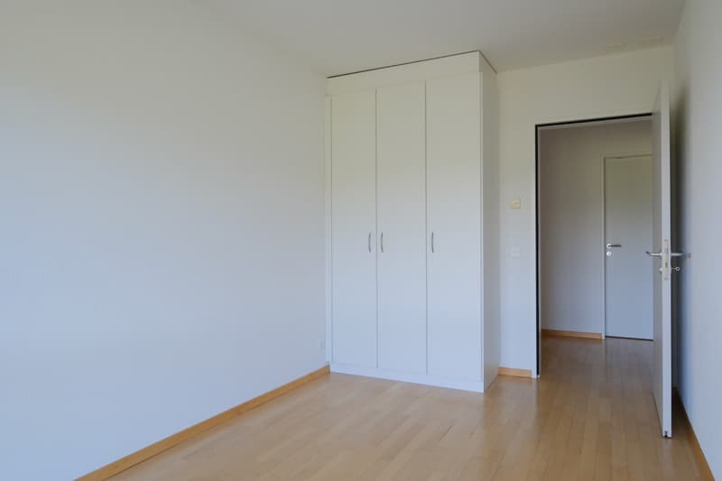 Sonnige 3.5-Zimmer-Wohnung mit herrlicher Weitsicht auf der Forch, Küsnacht (15)
