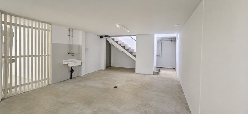 Attraktive Büro- und Gewerbefläche mit Lager und 5 Kundenparkplätzen an zentraler Lage (5)