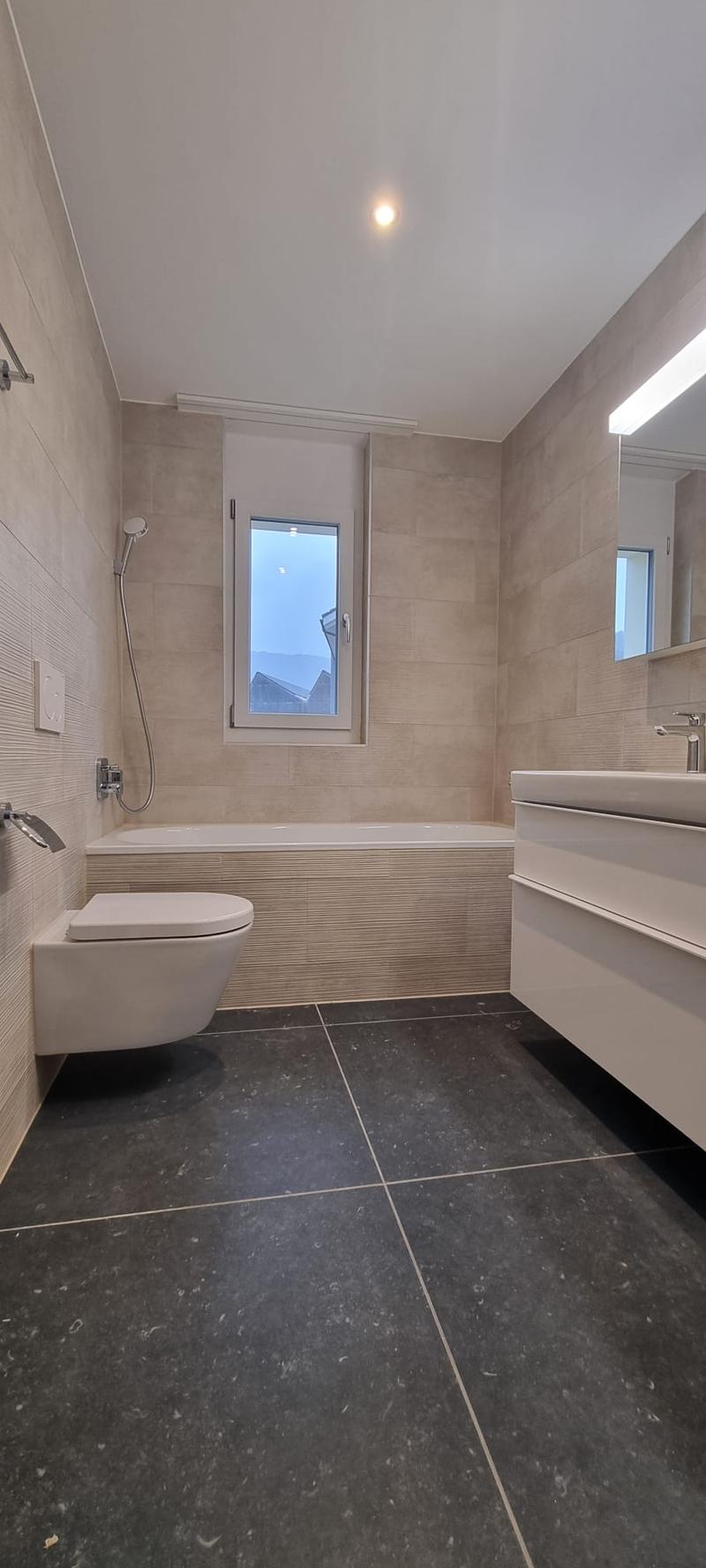 Attrayant appartement neuf de 4,5 pièces au 2e étage avec balcon ensoleillé (8)