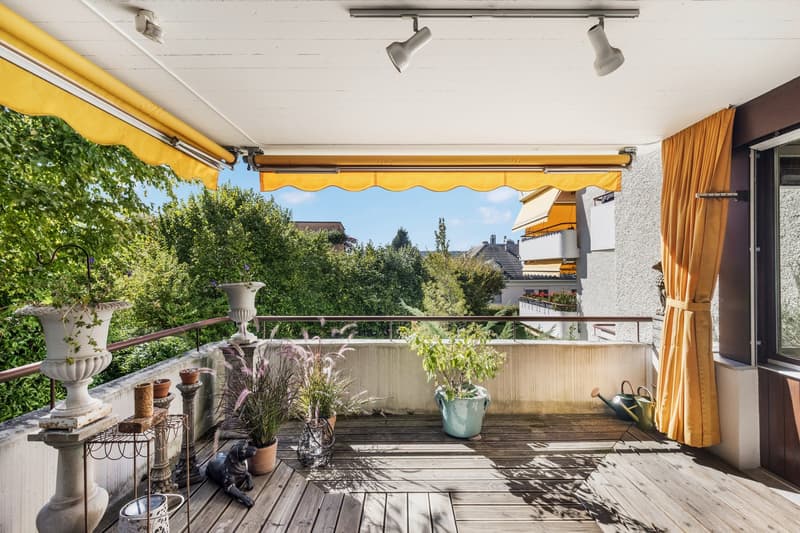 Gartenwohnung in Zollikon — 3½ Zimmer mit Terrasse und eigenem Sitzplatz im Grünen (2)