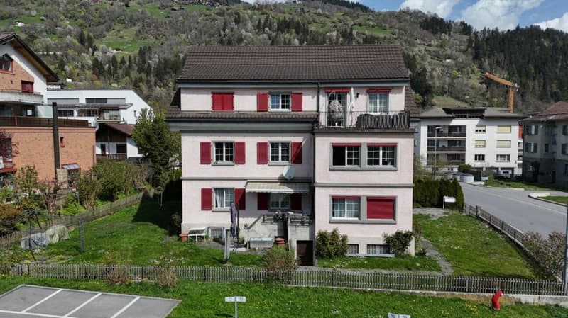 Mehrfamilienhaus (4)