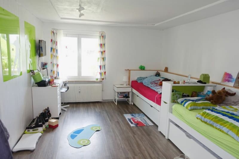 Das zweite grosse Doppelschlafzimmer