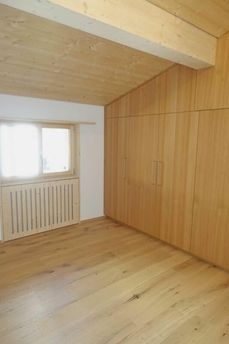 Das Doppelschlafzimmer mit Einbauschränken