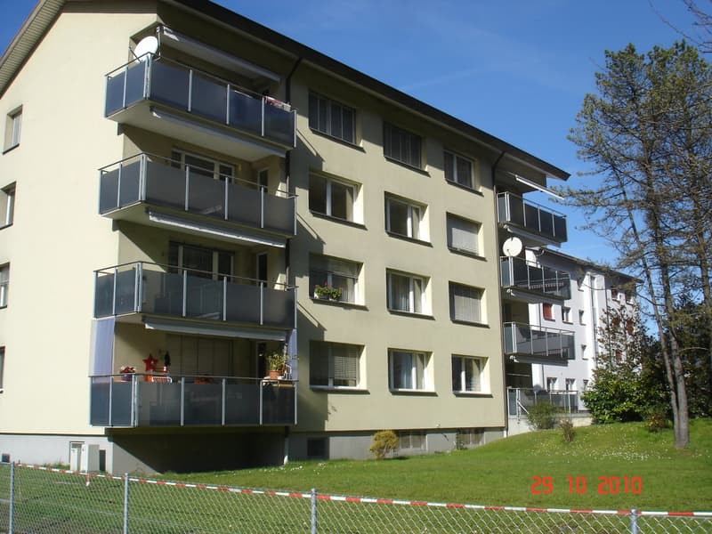 Gemütliche Wohnung an sonniger Lage Kostengünstig! (2)