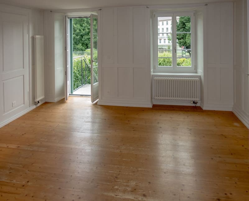 Schöne 4.5-Zimmer Maisonette Wohnung in Glarus Nord (4)
