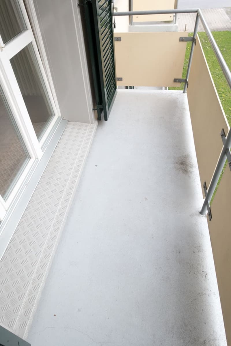 Gemütliche 4-Zimmer-Wohnung mit Balkon in Niederurnen (3)