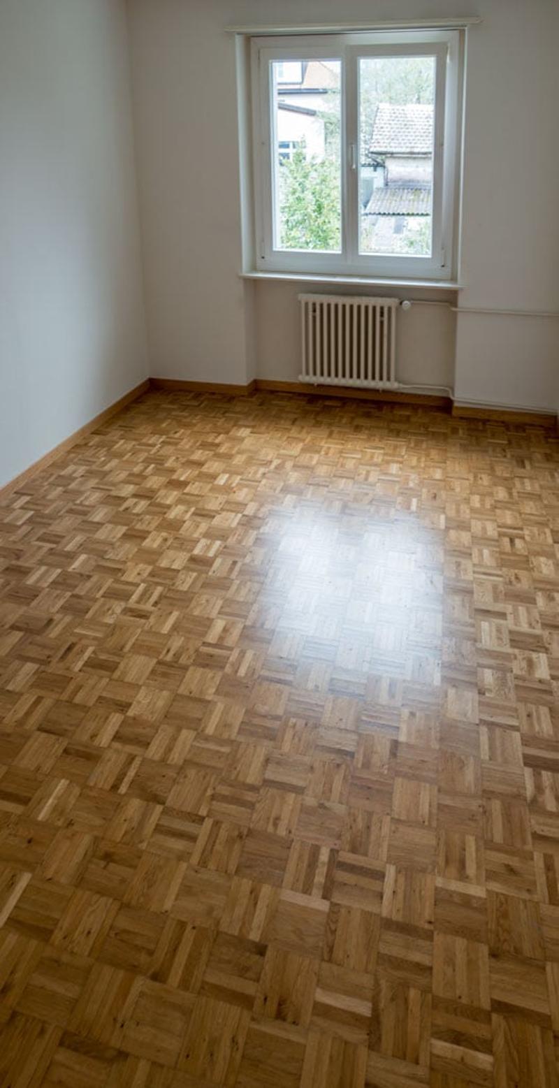 Gemütliche 4-Zimmer-Wohnung mit Balkon in Niederurnen (8)