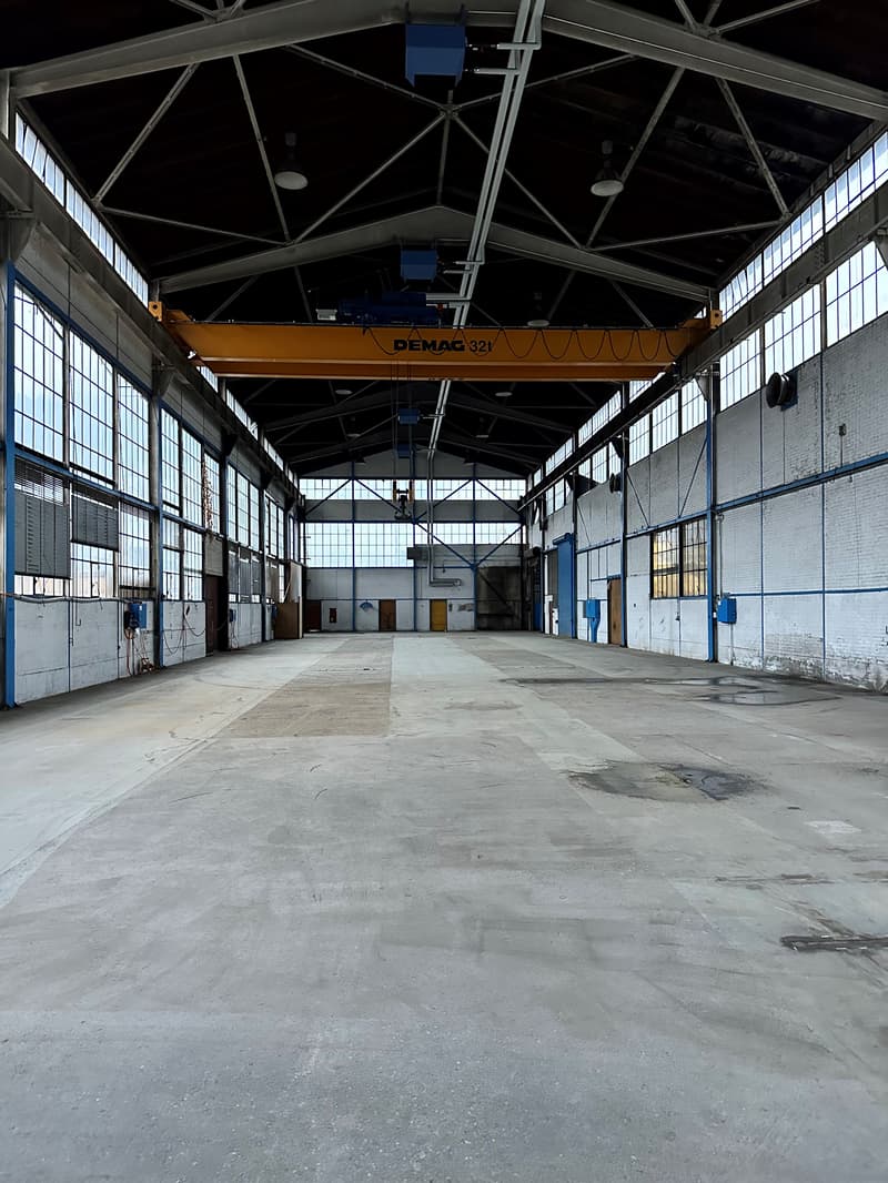 Einstellplätze in Lagerhalle ab 56 m2 - 900 m2 (6)