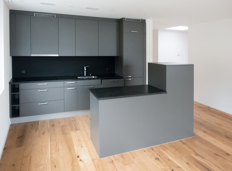 Moderne 3.5-Zimmer-Wohnung im 4. Obergeschoss mit grosszügigem Balkon (8)