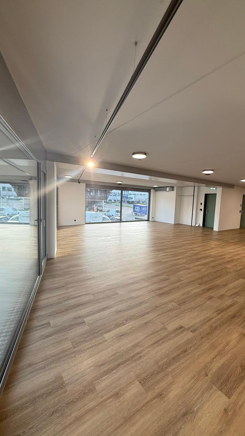 Vermietung Büro/Arbeitsraum in Grüningen (2)