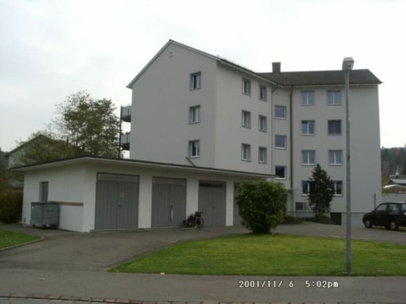 Ruhige 3 Zimmer-Wohnung im 3. OG, Nähe Schwimmbad (1)