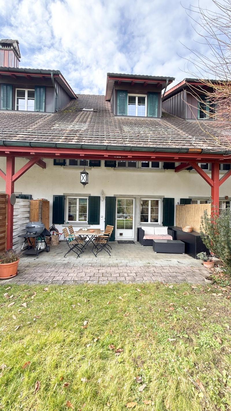 Einzigartiges 5 1/2 Zi. Reihenhaus mit Charme