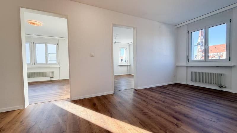 Fantastische 3 1/2-Zi. Stadtwohnung mit grossem Balkon - BANKEN geprüft (5)