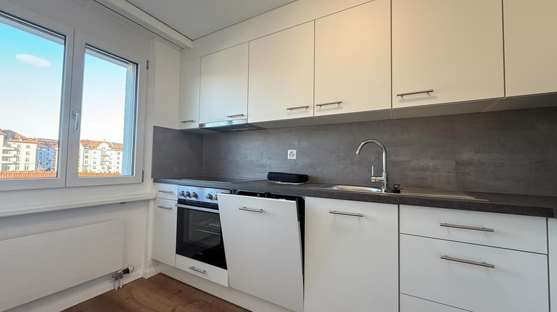 Attraktive 3 1/2-Zi. Stadtwohnung mit grossem Balkon - BANKEN geprüft (4)