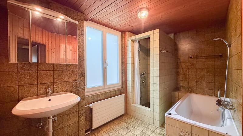 Interessantes Mehrfamilienhaus an Top Lage - bankengeprüft! (22)