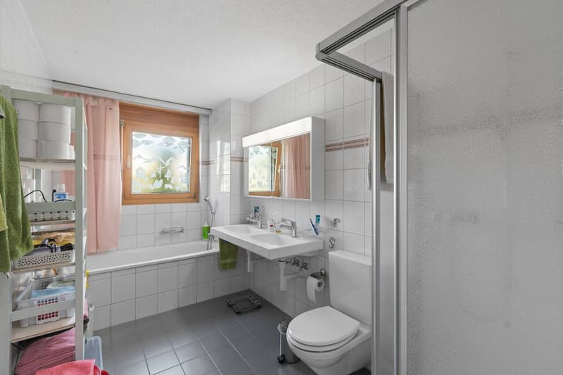 Ruhige Gartenwohnung mit unverbaubarer Freifläche und Tiefgaragenplatz (9)