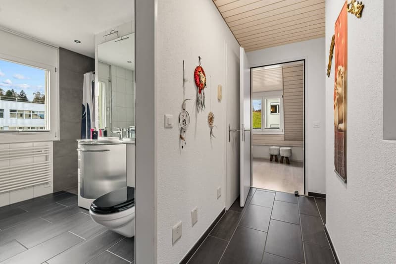 5.5-Zimmer-Eckhaus mit Garten und 2 Tiefgaragenplätzen inklusive (11)