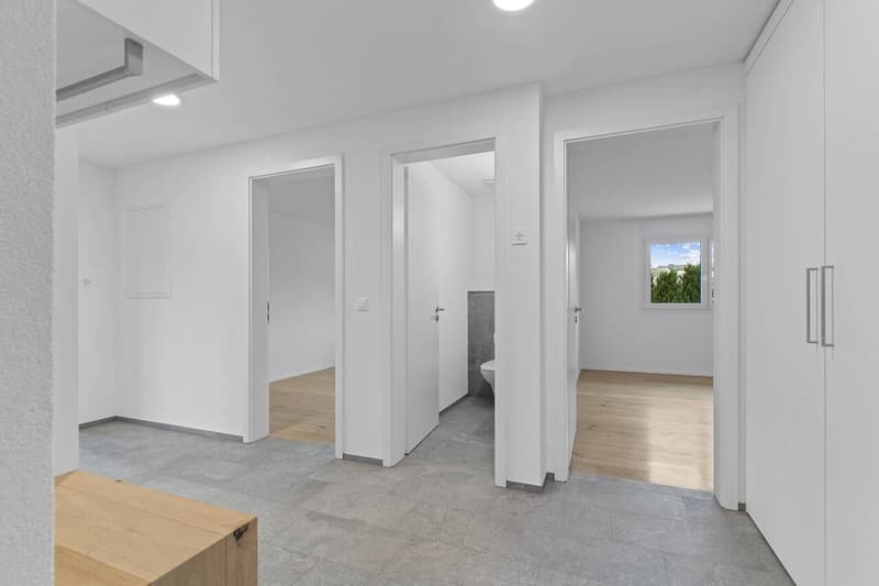Tolle Wohnung an guter Lage im schönen Tuggen SZ (8)