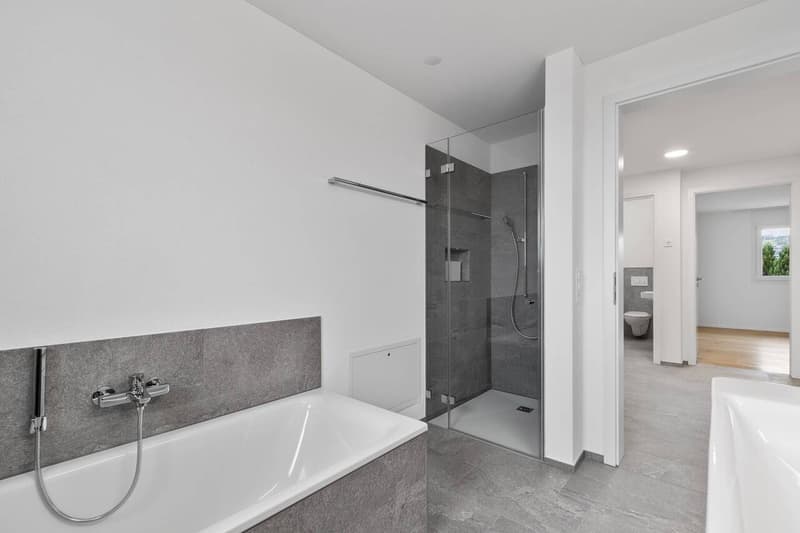 Tolle Wohnung an guter Lage im schönen Tuggen SZ (11)