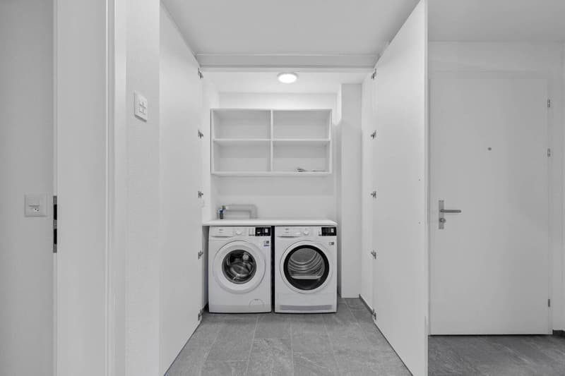 Tolle Wohnung an guter Lage im schönen Tuggen SZ (9)